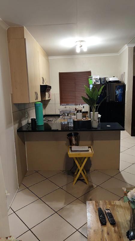 2 Bedroom Property for Sale in Waterval East North West